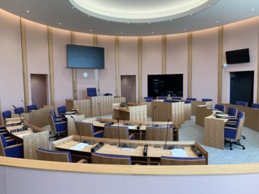 悲報！無投票の市議会に改革の気運なし